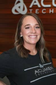 UrbanHillPhot Acumen#2 1