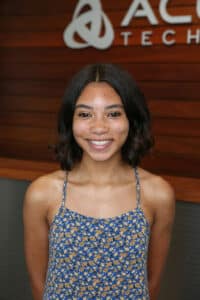 UrbanHillPhot Acumen#2 14